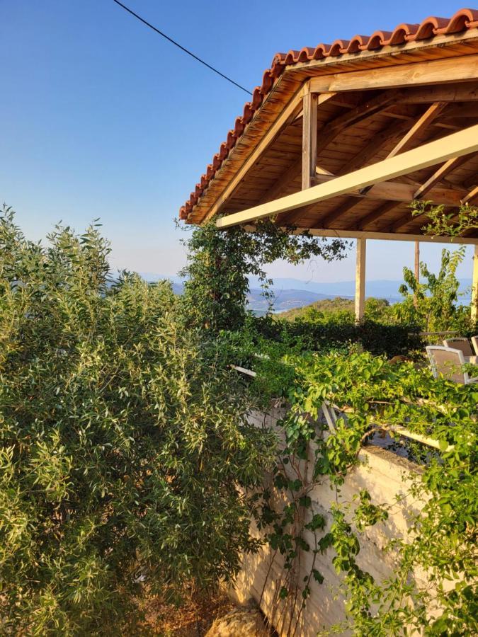 Mani Hill House Ferienhaus